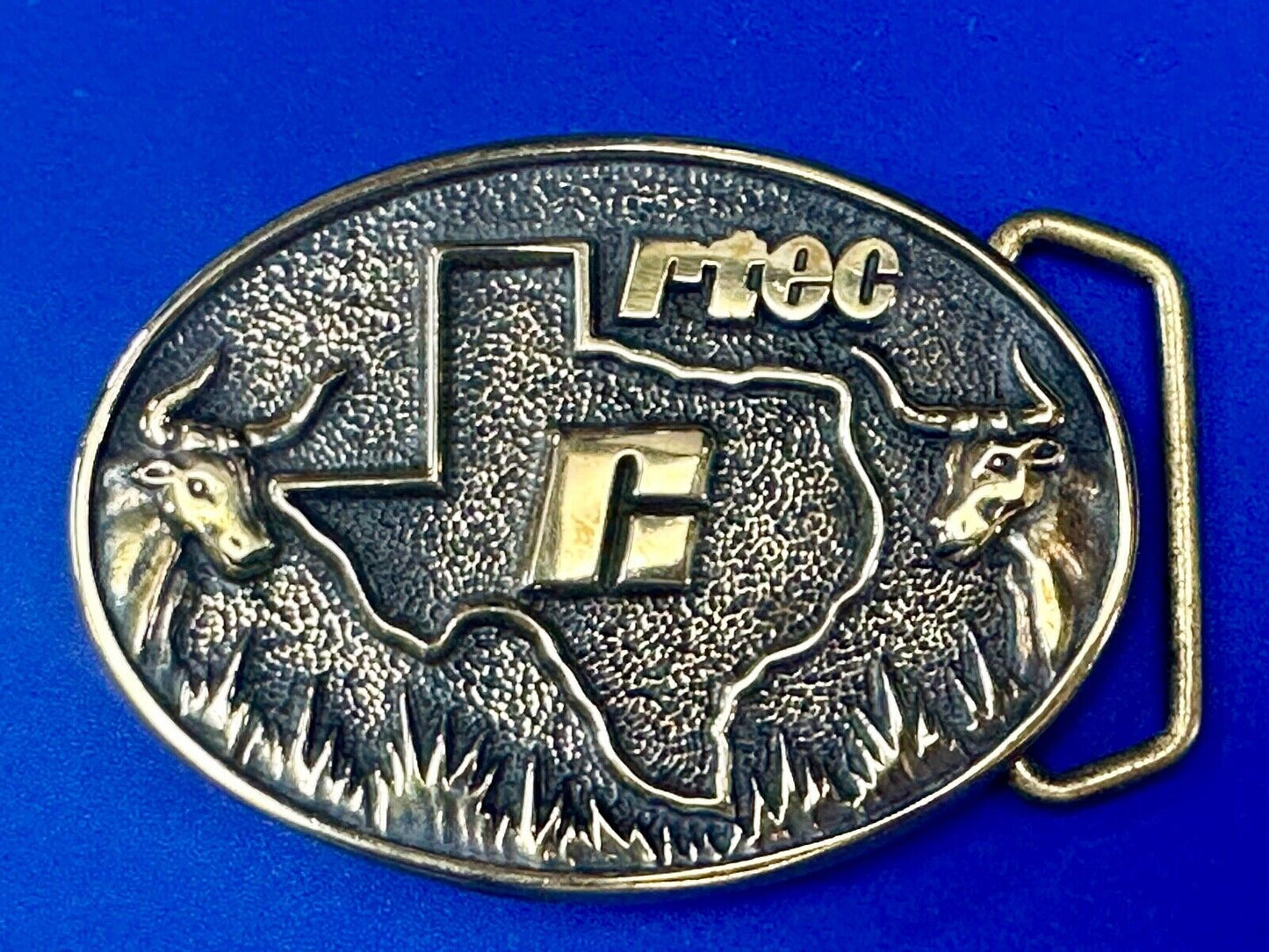Texas RTEC Cattle Longhorn Cow Brass BTS Cowboy Western vintage belt buckle
