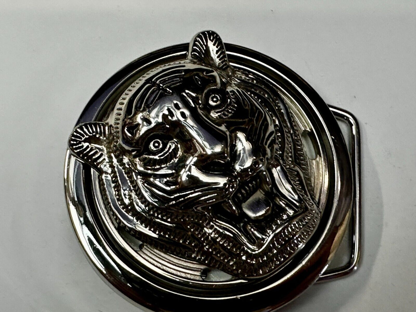 Tiger Lion's Head Figural Silver Tone Silver Color Belt Buckle - No batteries