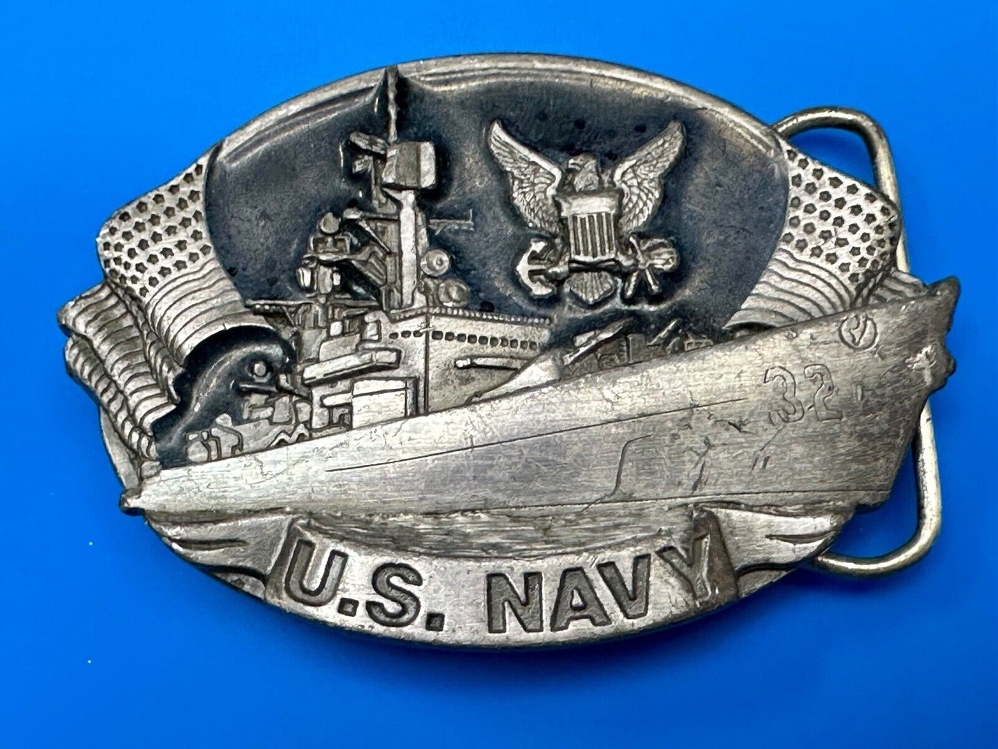 United States NAVY , Not a job, An Adventure! 1981 Bergamot Belt Buckle