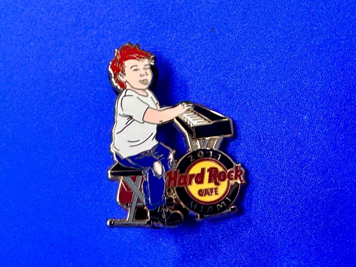 2011 Miami FL Keyboard Player Hard Rock Cafe Baby Rocker collectors pin