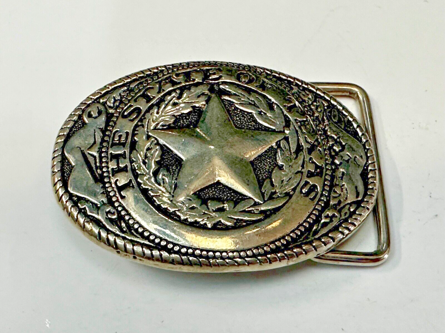 The Great State of Texas Star Flag Theme Vintage Silver tone western Belt Buckle