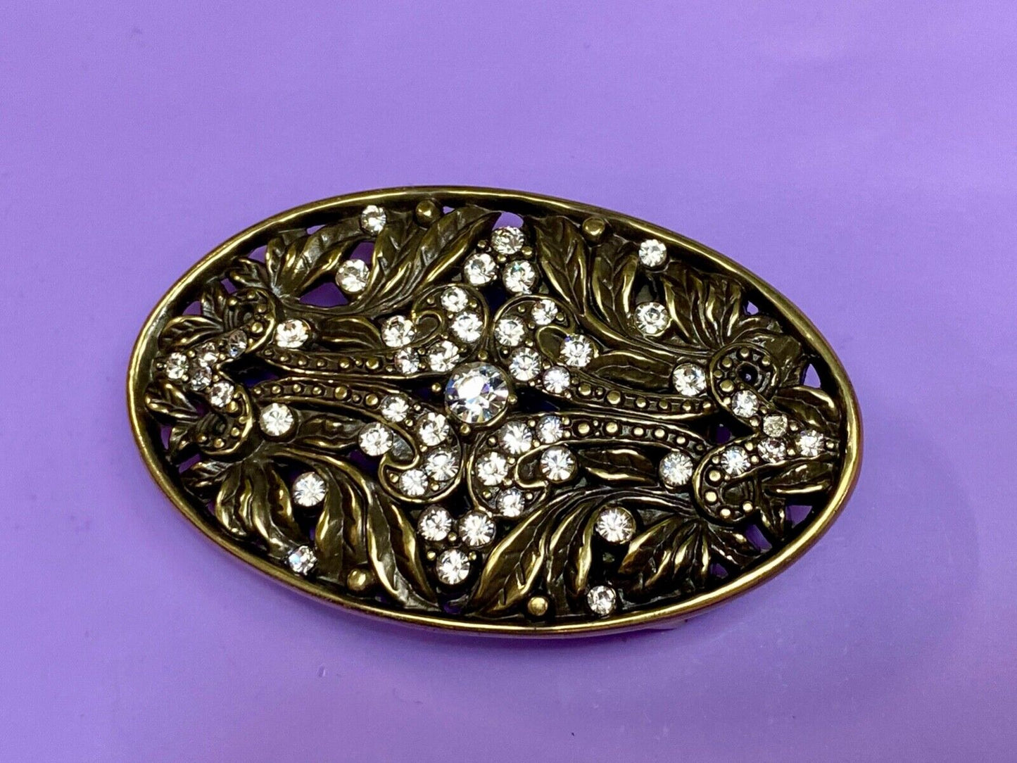 Beautiful Clear Rhinestone covered western see through belt buckle