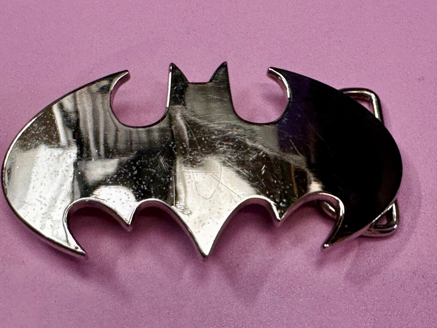 Batman Bat Wing Classic Logo Cutout Silver Color Reflective Cpga Belt Buckle