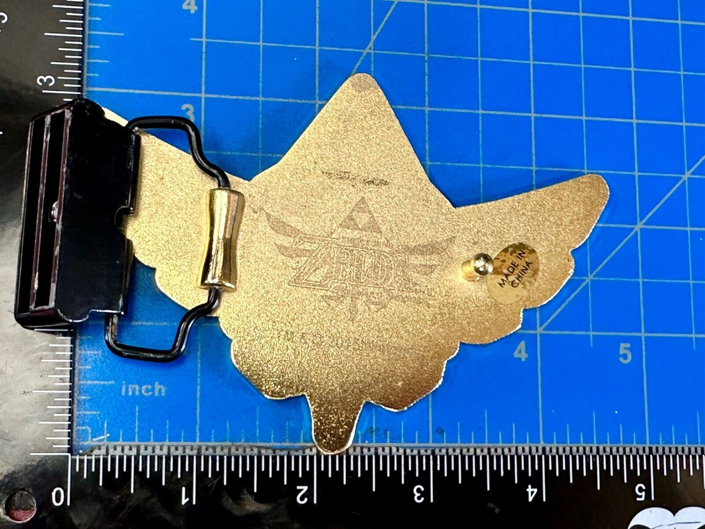 The Legend Of Zelda Black Golden Crest Triforce 2015 Nintendo Belt Buckle Hylian