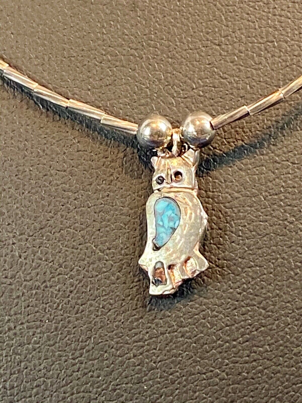 Adorable Owl Inlaid Faux? Turquoise Wings Pendant On Silver Color Necklace