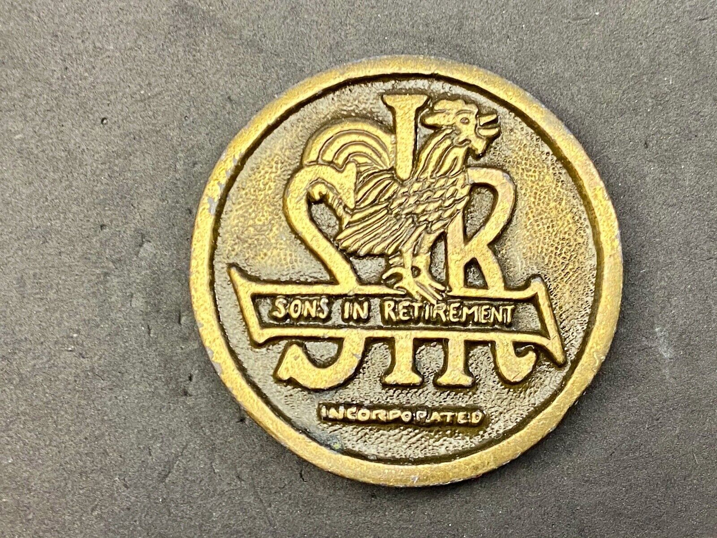 Vintage California SIR - Sons in Retirement round logo belt buckle