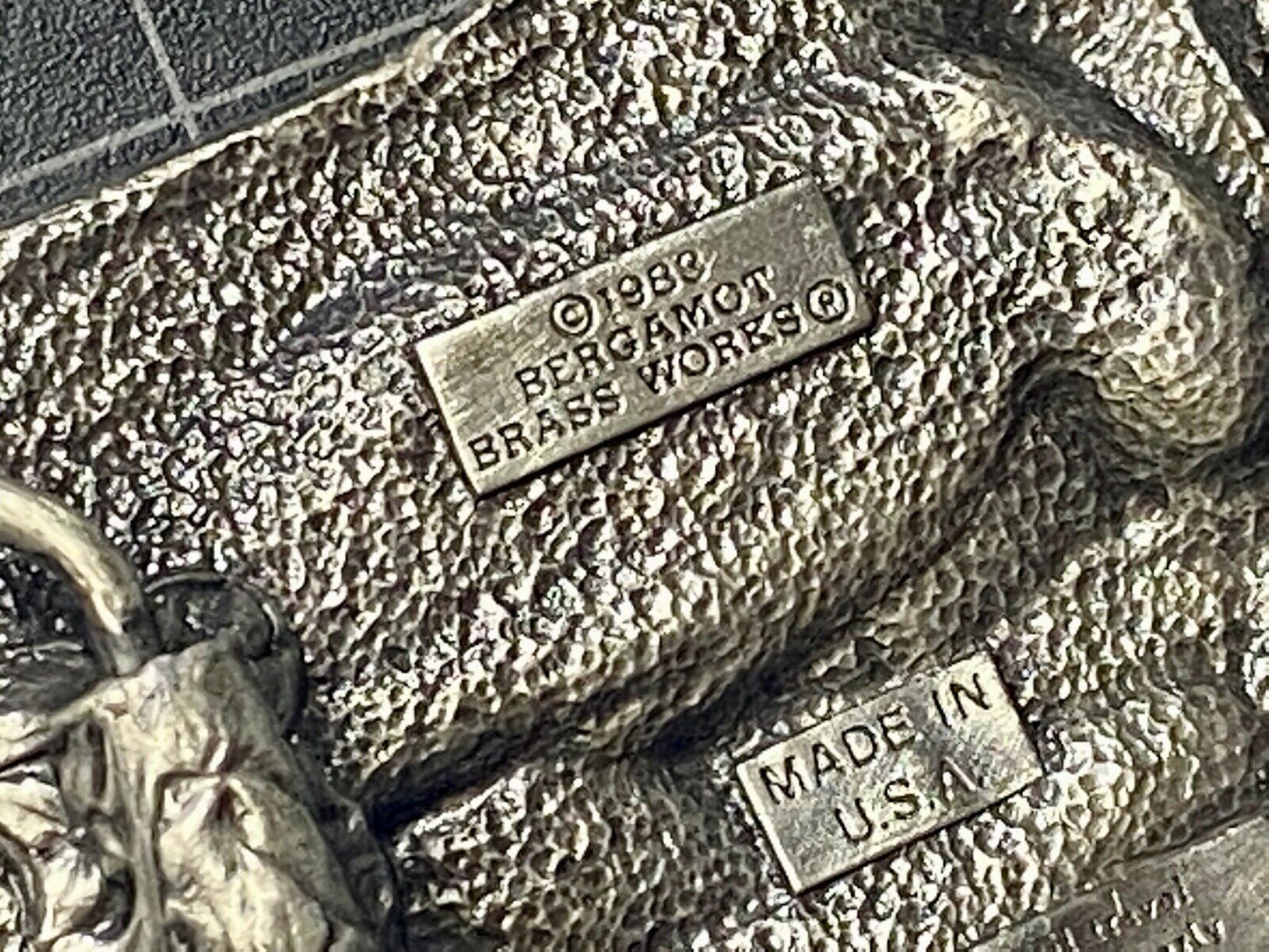 Vintage 1988 Train Locomotive Under Bridge Railroad Bergamot U41 Belt Buckle