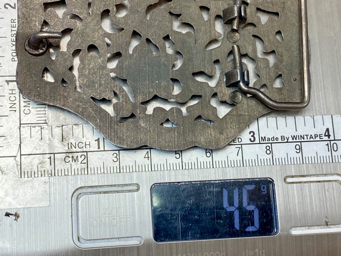 Beautiful Silver Tone see though flower pattern western belt buckle rope boarder