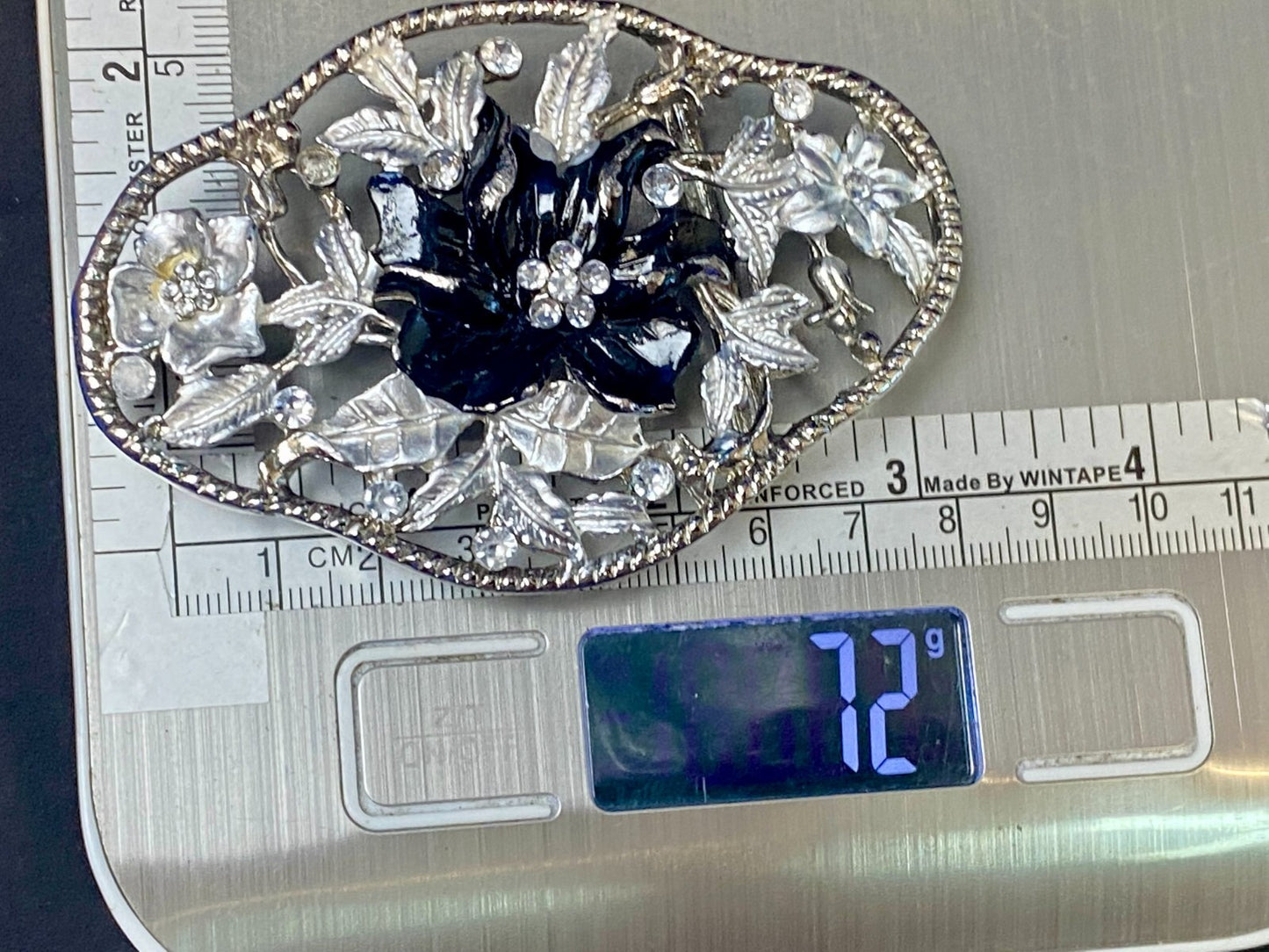 Vintage delicate See-Trough Rhinestone Accented Flower Floral Theme Belt Buckle