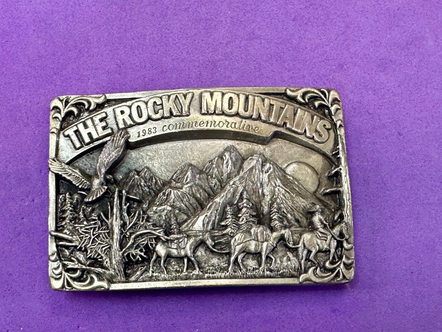 THE ROCKY MOUNTAINS** COMMEMORATIVE BELT BUCKLE VINTAGE 1983 BELT BUCKLE