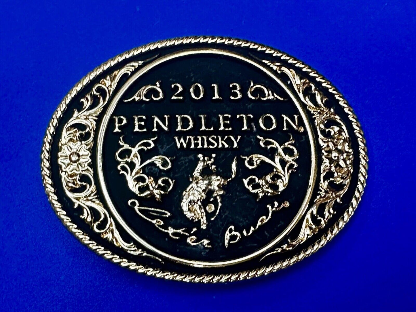 2012 Pendleton Whisky Let'er Buck Montana Silversmith Rodeo Cowboys Belt Buckle