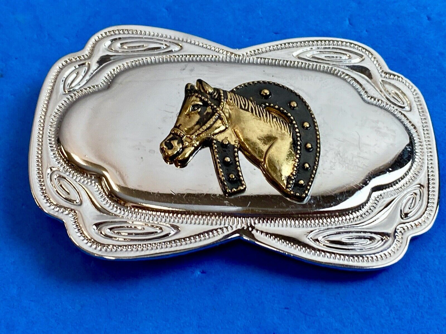 VINTAGE DIMENSIONAL WESTERN HORSE HEAD through HORSESHOE EQUESTRIAN BELT BUCKLE