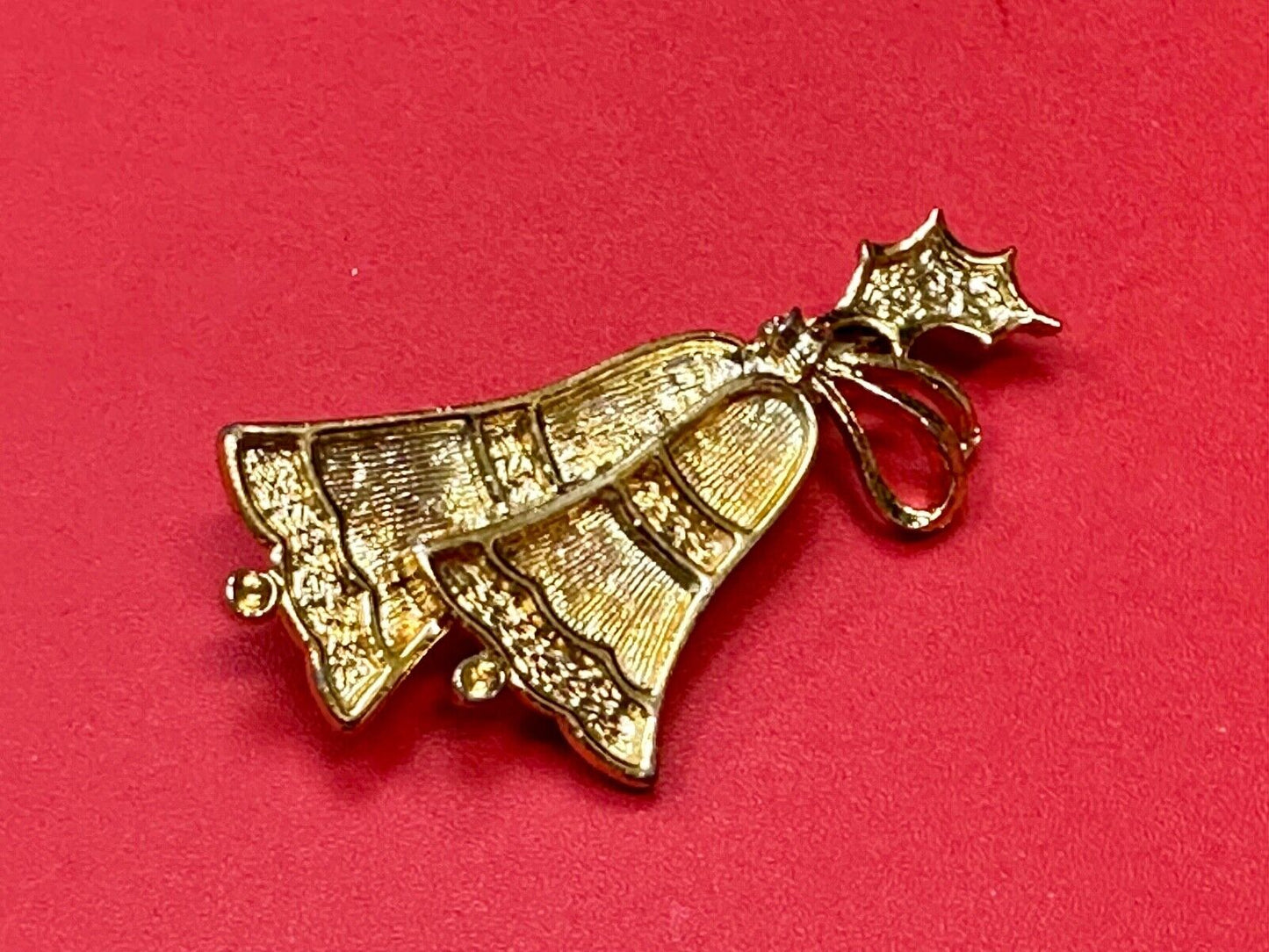 Vintage Bells & Holly BEATRIX Gold Tone Christmas Holiday Brooch Pin