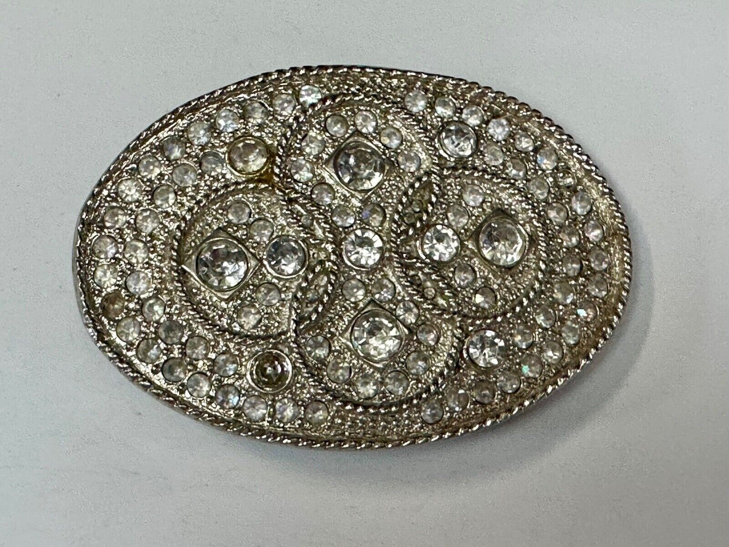 Vintage Appearance silver tone oval Belt Buckle - missing a few Rhinestone's