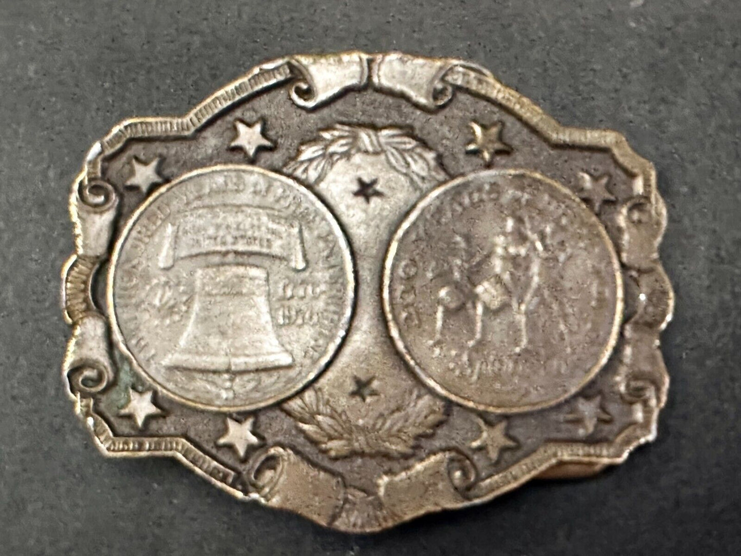 200 YEARS OF FREEDOM USA BICENTENNIAL 76 Coin Collectors Patriotic Belt Buckle