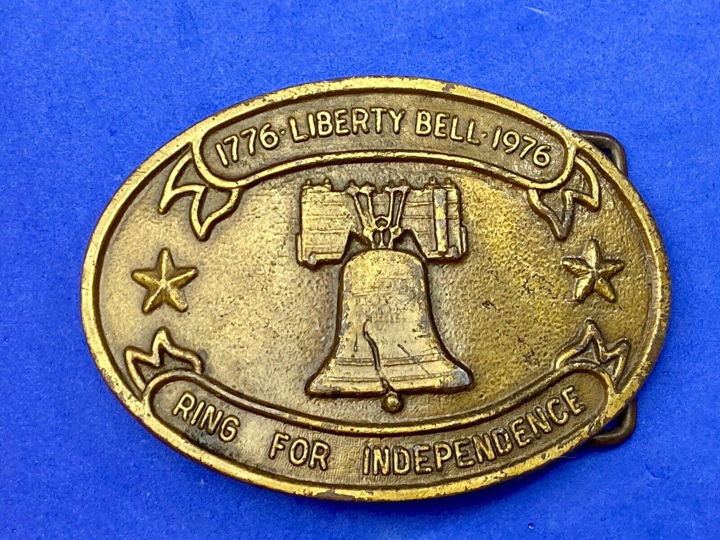 USA Liberty Bell Bicentennial Celebration ring for independence 76 belt buckle