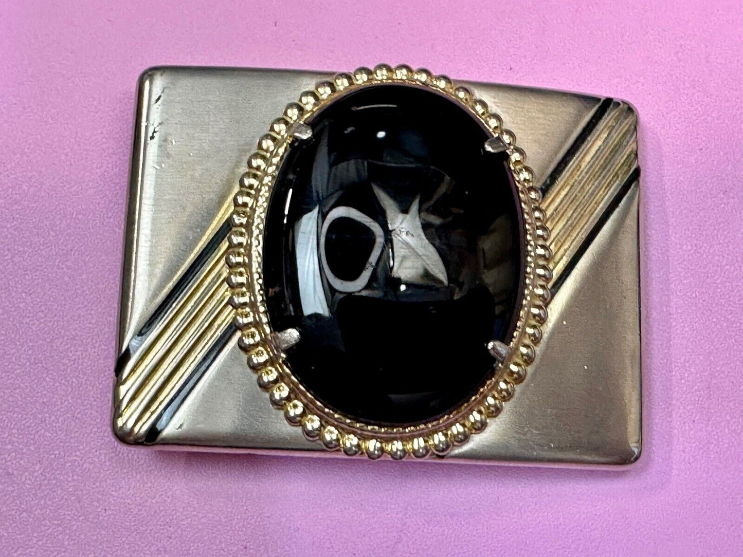 BALCK AGATE Cabochon Stone Centerpiece on retro sideways striped Belt Buckle