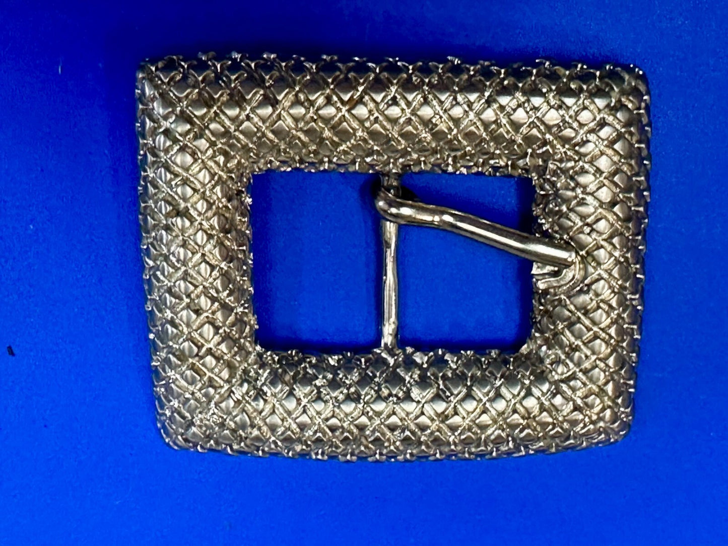 Thick Textured Metal Center Bar Silver Color Hippy Replacement Dress Belt Buckle