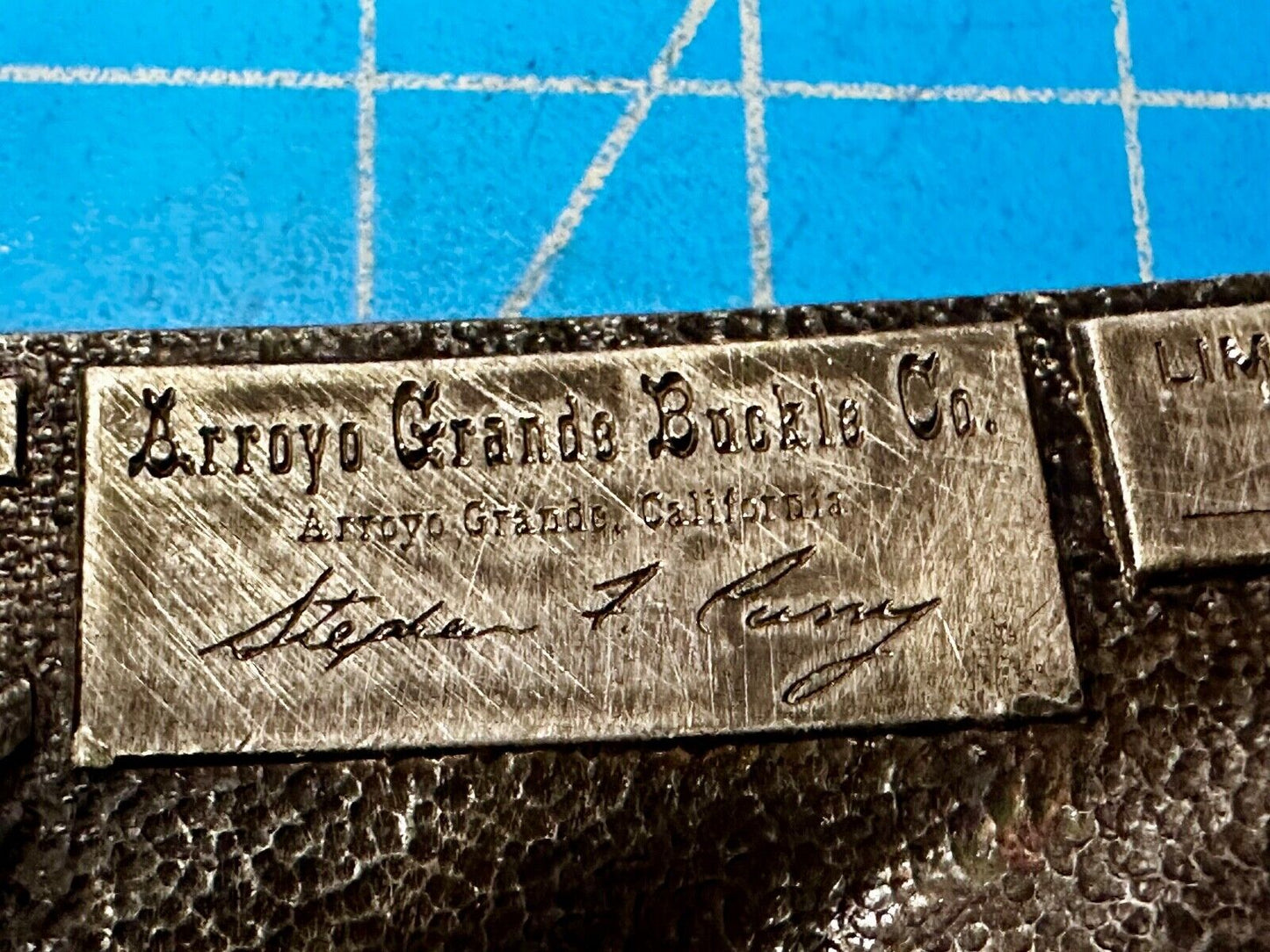 The Great Southwest Navajo Indian Hunter Commemorative Vintage 1981 Belt Buckle