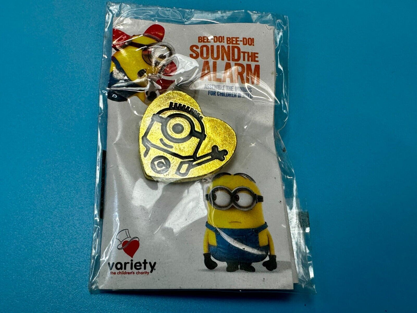 Bee-Do Despicable Me Minion Stuart Kevin Heart Pin by Variety Childrens Hospital