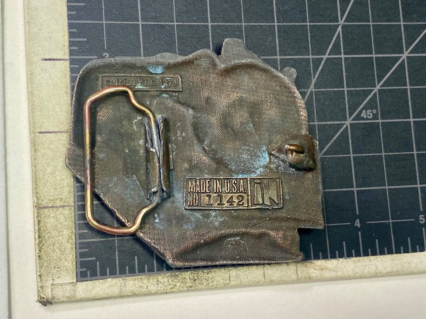 Vintage 1976 Train Locomotive Steam Engine Cut Out Brass Tone Belt Buckle