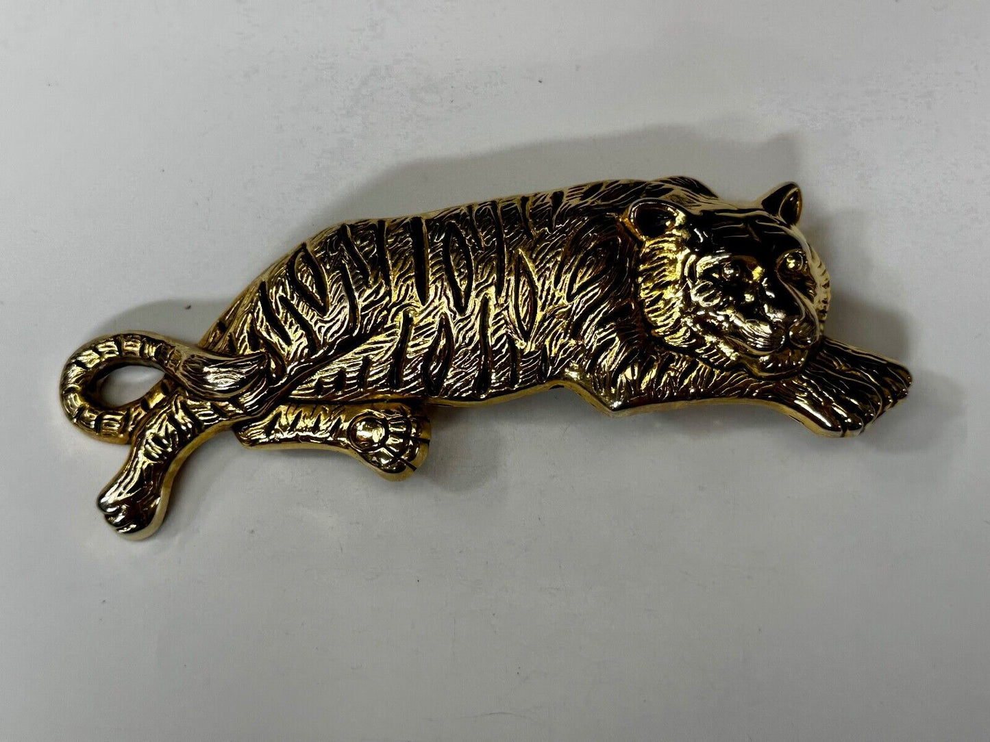Tiger Mountain Lion HUGE 6" Wide Large Gold Tone Vintage Belt Buckle