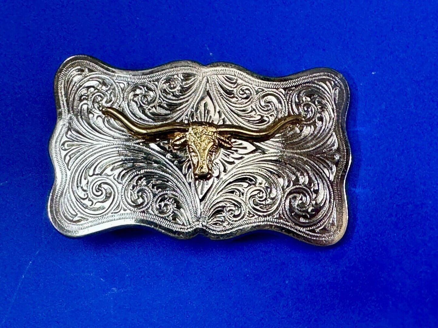 The Longhorn cow steer - cowboys cowgirls western two tone belt buckle