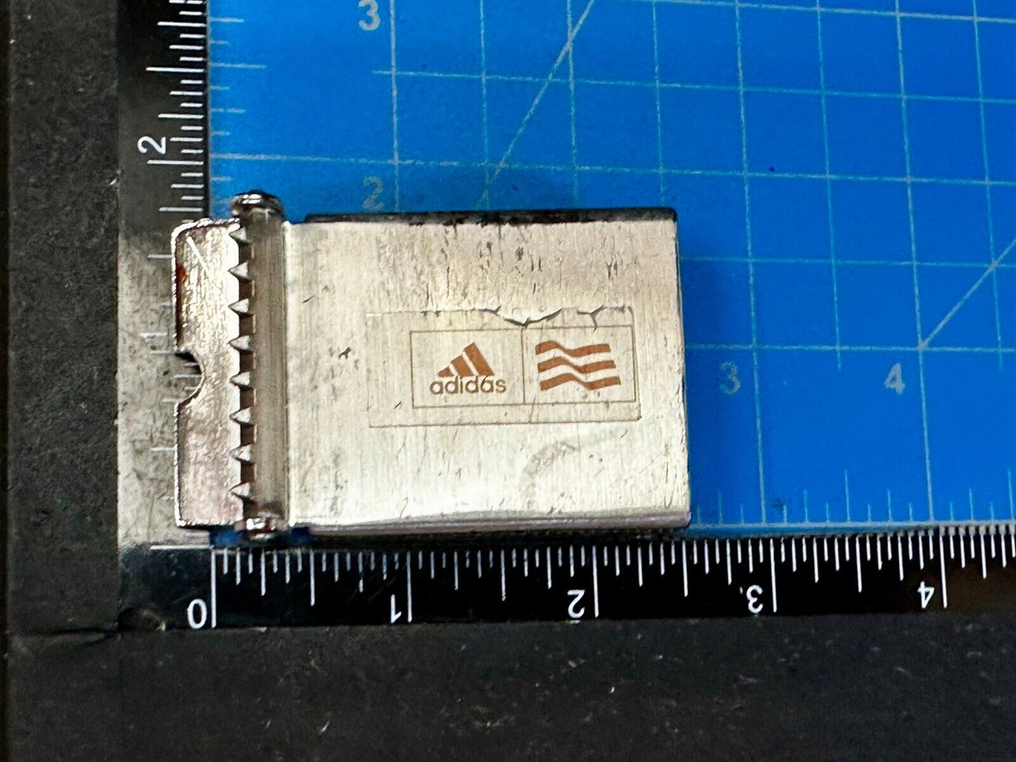 Adidas Golf Stripe Pattern Silver Tone Replacement Dress Style Vtg. Belt Buckle