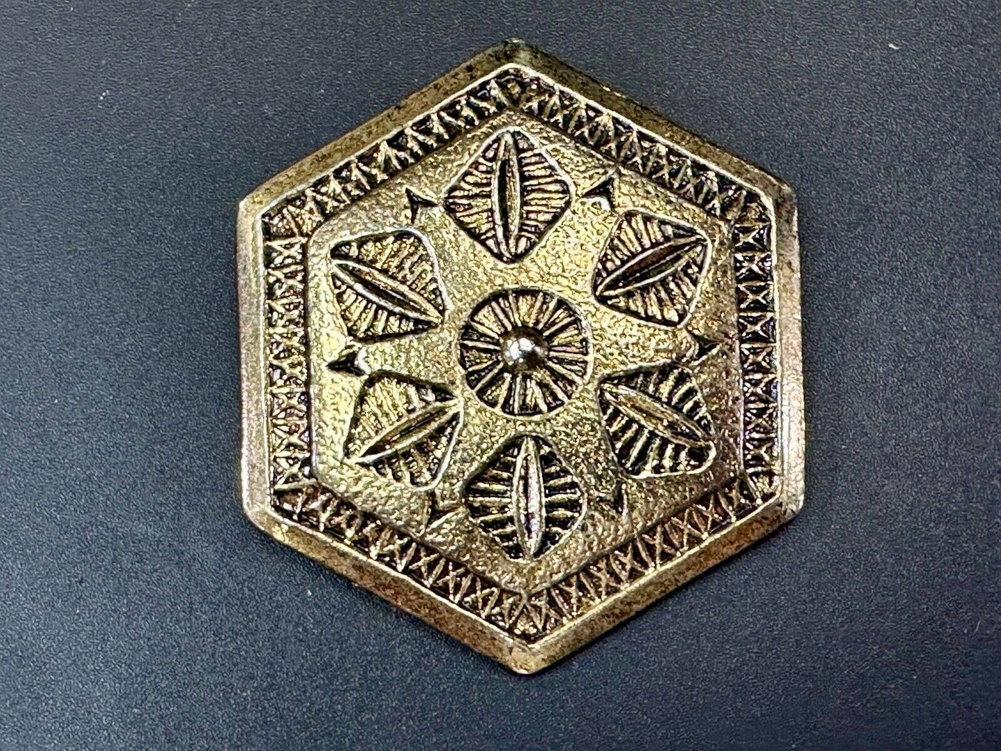 vintage Hexagon shaped gold tone belt buckle scarf slide