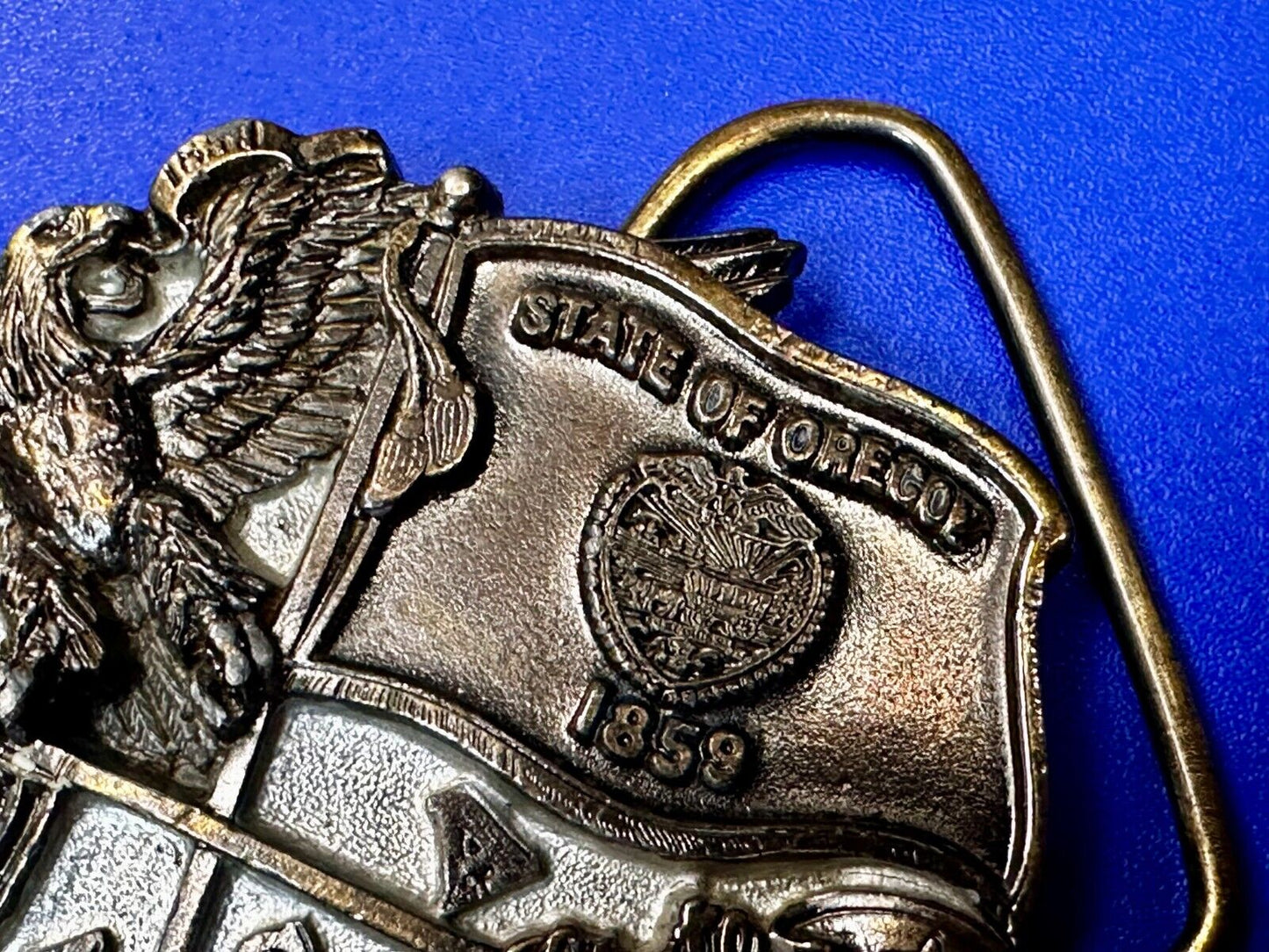 The Beaver State OREGON American Flag Eagle Seal 1987 Commemorative Belt Buckle