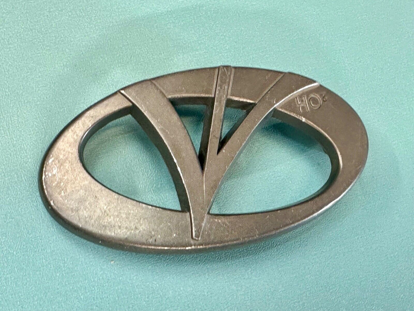 2OH Cutout gold color belt buckle Peace love & Rock & Roll