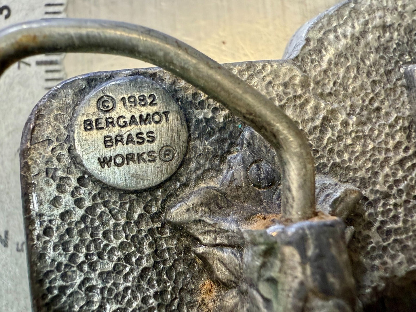 Bergamot U.S. Army K-132 Tank Flag Vtg. 1982 United States Military Belt Buckle