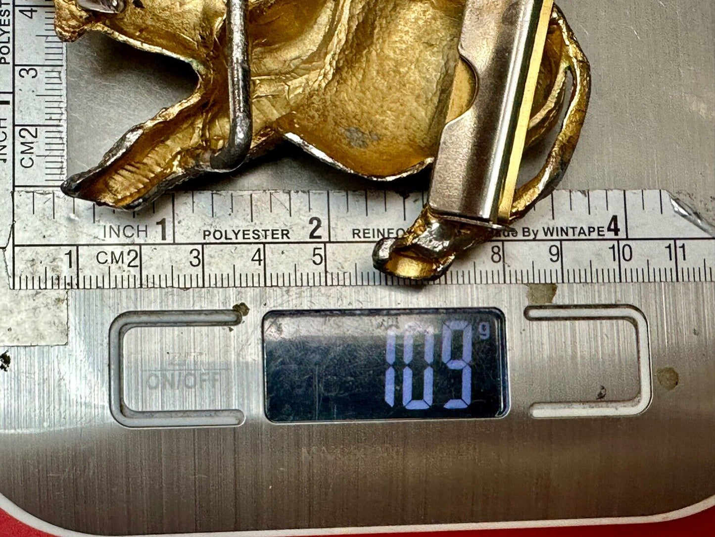 Adorable happy ELEPHANT lucky snout up! -gold tone Vintage belt buckle