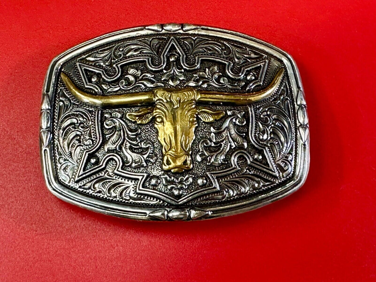 The Longhorn cow steer - cowboys cowgirls western belt buckle by Nocona