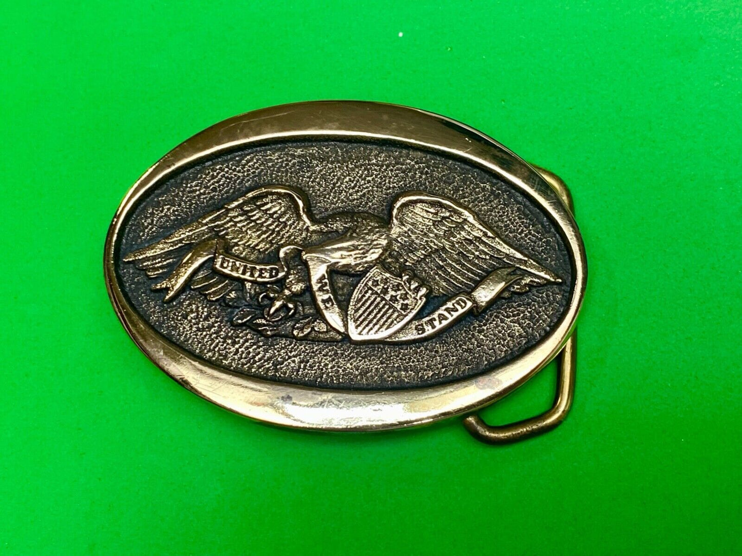 American Eagle Vintage 1976 Heritage Mint LTD United We Stand belt buckle
