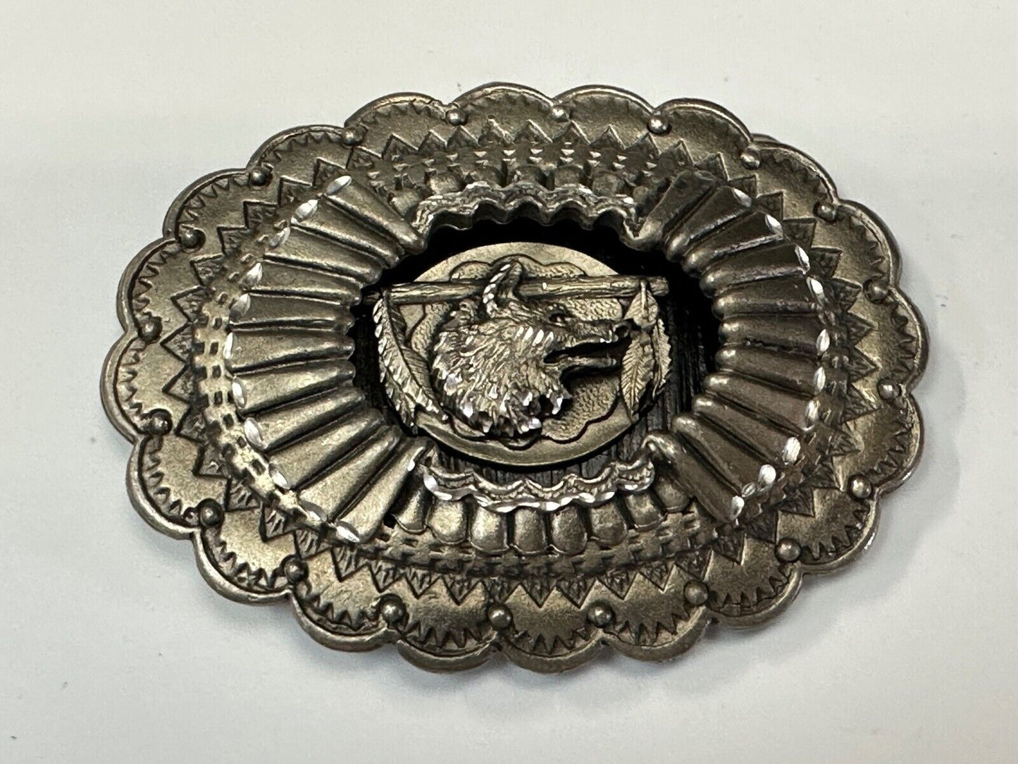 The Great Wolf - Native American Indian Feathers USA made Legends belt buckle