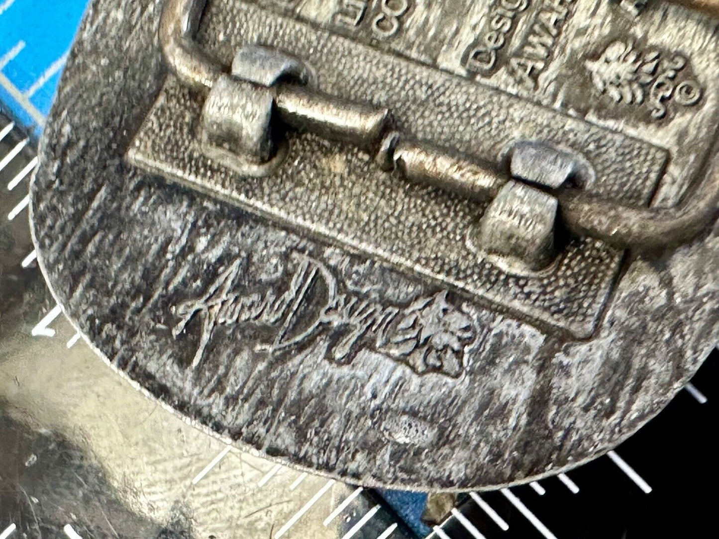 1992 Hesston National Finals Rodeo NFR Youth Size Award Design Medal Belt Buckle