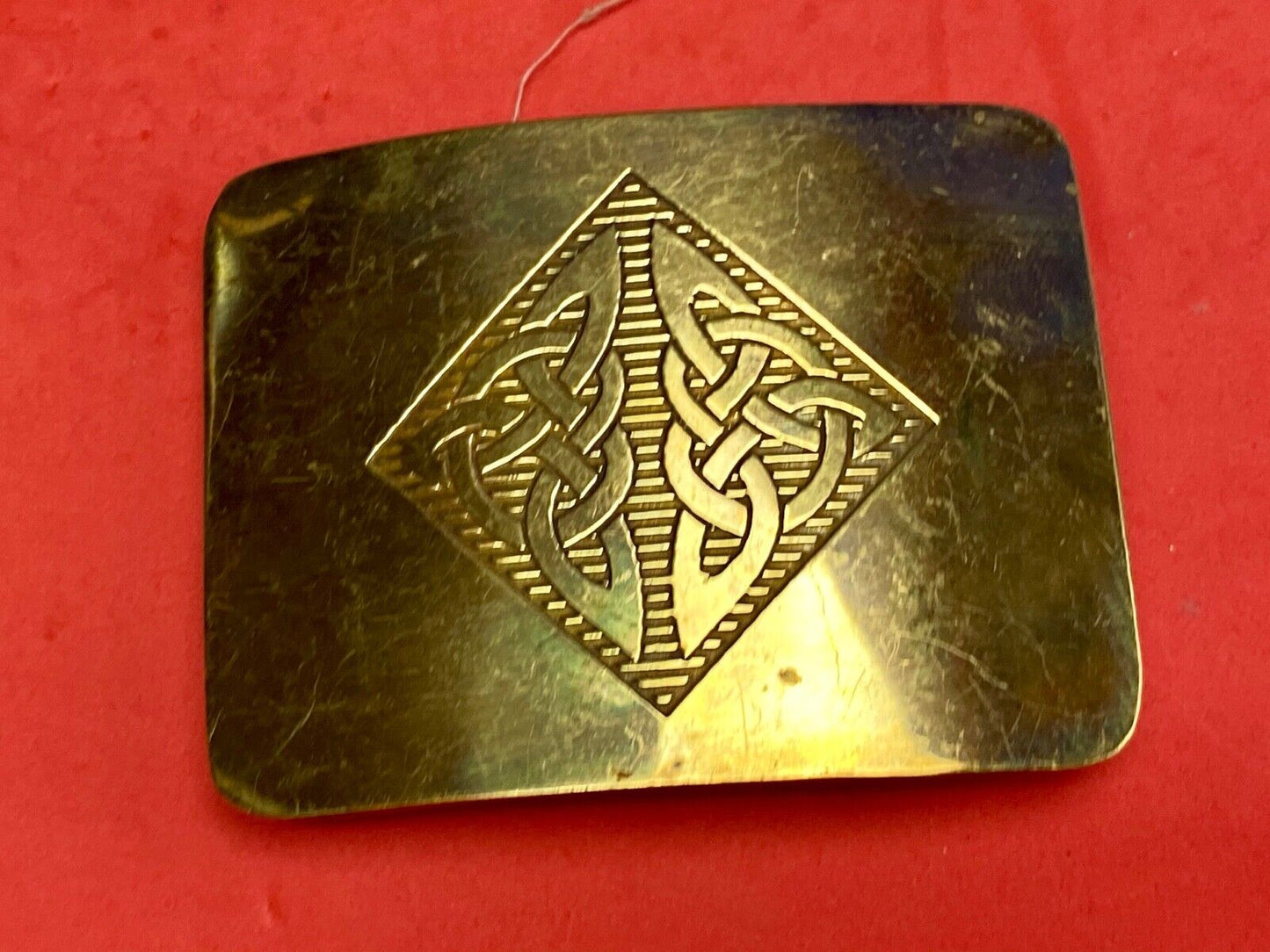 Vintage 1970s? BOHO HIPPIE Ornate Lines Pattern Brass tone Belt Buckle