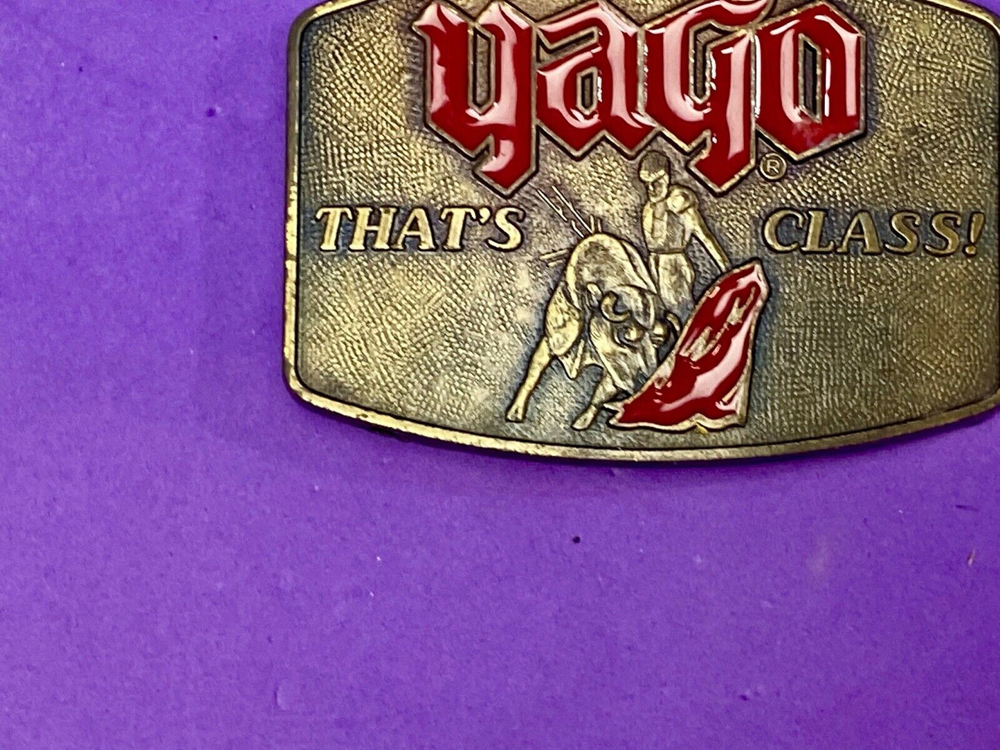 Vintage Bullfight Bull matador with red hat belt buckle YAGO - That's Class