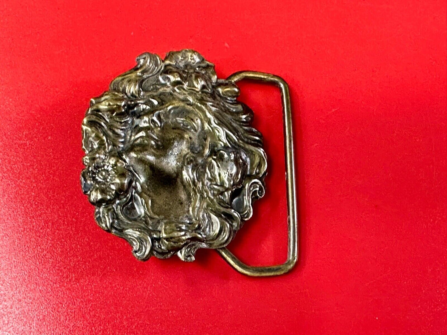 Beautiful Women's Cameo - vintage Lewis belt buckle