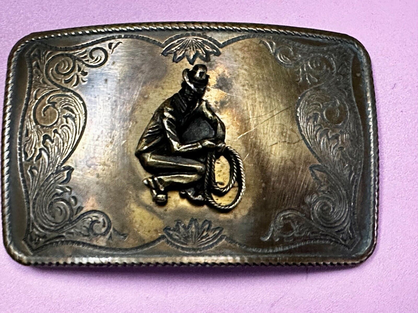 Vintage Cowboy Kneeling With Rodeo Lasso Rope Western Belt Buckle