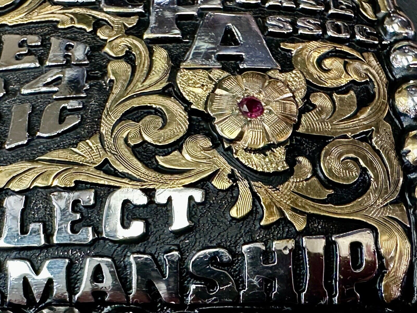 2004 Classic Select horsemanship CQHA Trophy belt buckle by Bob Berg