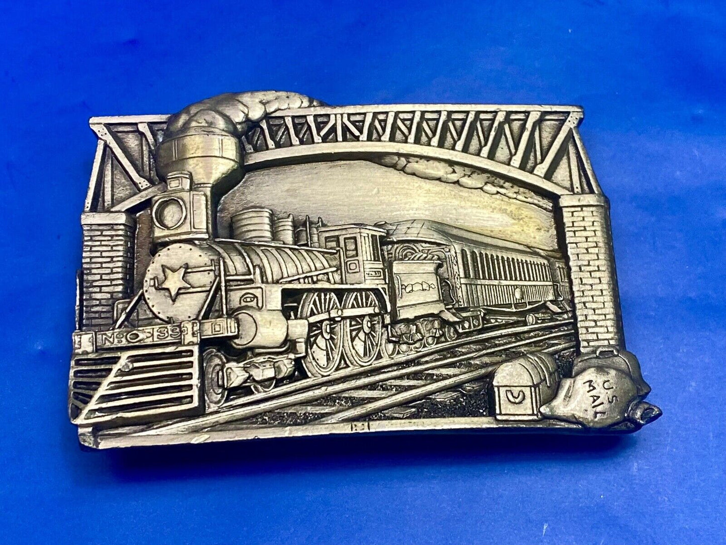 The Golden Age of the Railroad Steam Train Engine Collectors belt buckle