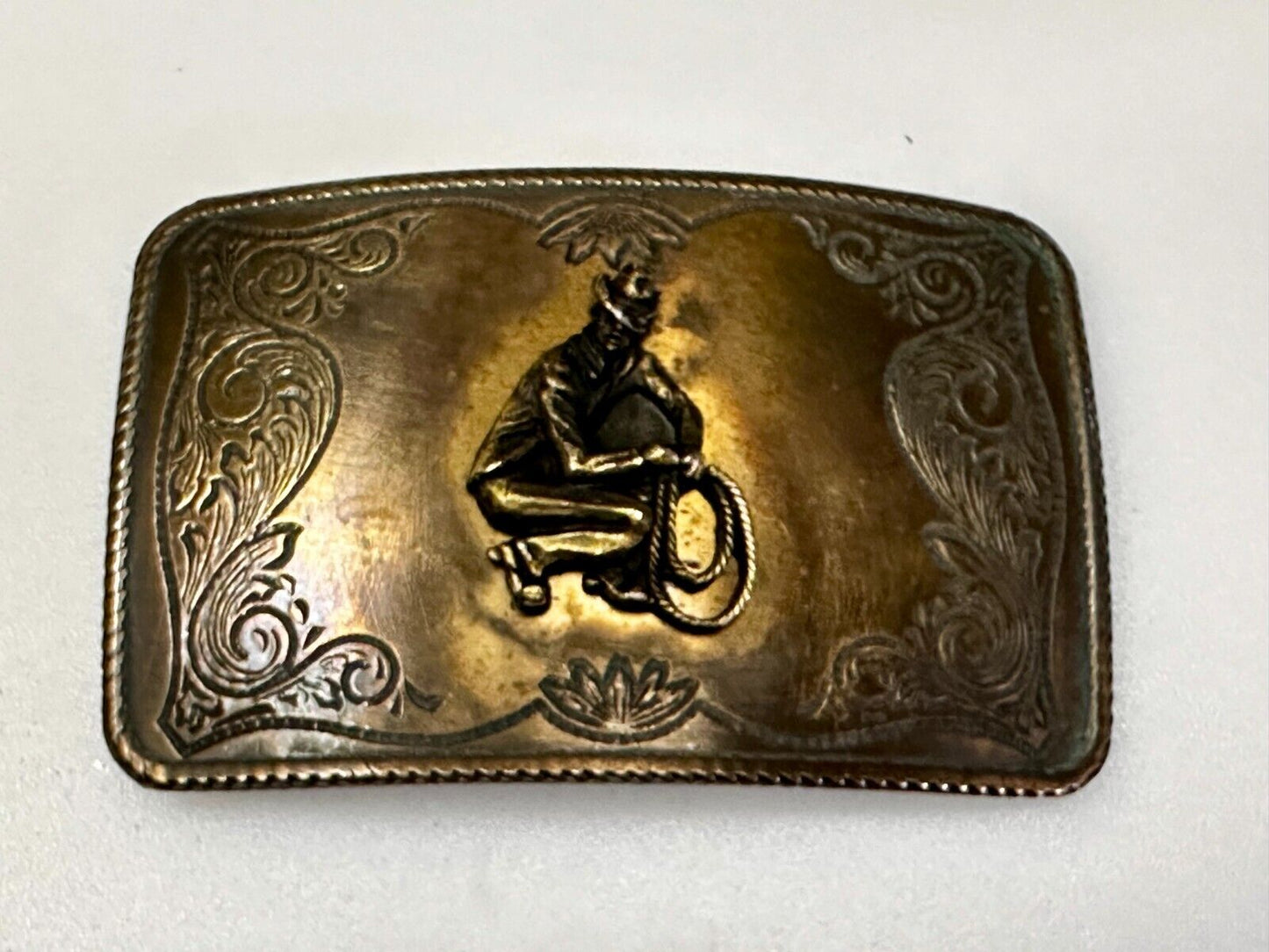 Vintage Cowboy Kneeling With Rodeo Lasso Rope Western Belt Buckle