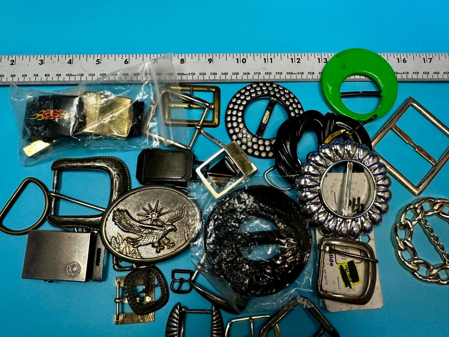 30 Vintage & Modern Belt buckles - Lot, Grab Bag - Resale Gifts!