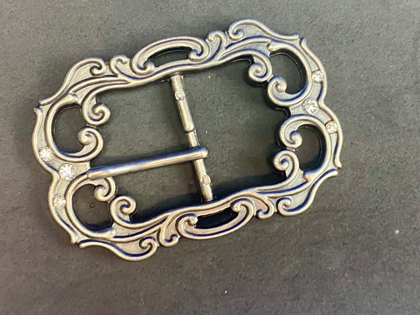Beautiful simple silver color see through pattern women's belt buckle w/ accents