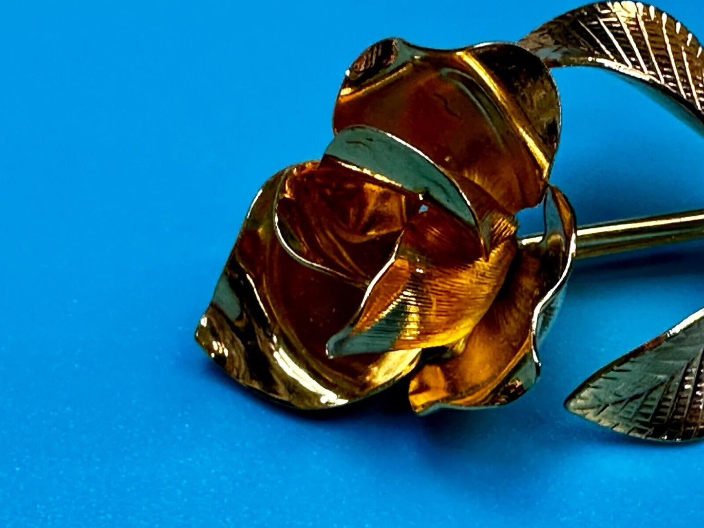 Beautiful Long Stem Rose Flower Gold Tone Vintage Brooch Pin Signed by Cerrito