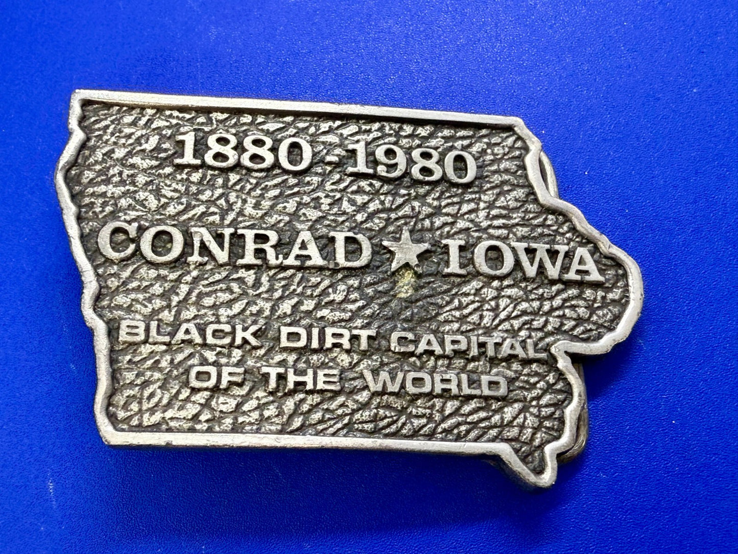 Black Dirt Capital of the World Conrad Iowa 1880-1980 Centennial Belt Buckle
