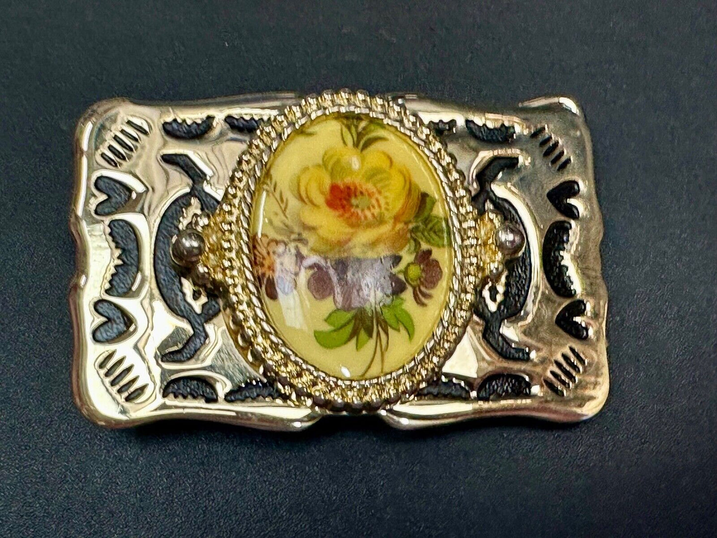 Art Flower Picture Cabochon Cab Centerpiece on gold tone Western Belt Buckle