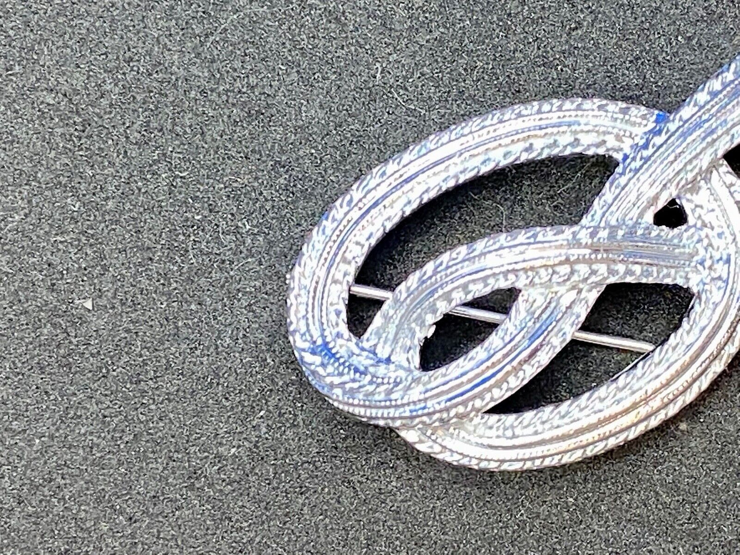 Vintage Emmons Knotted Bow Silver Tone Retro Costume Jewelry Brooch Pin